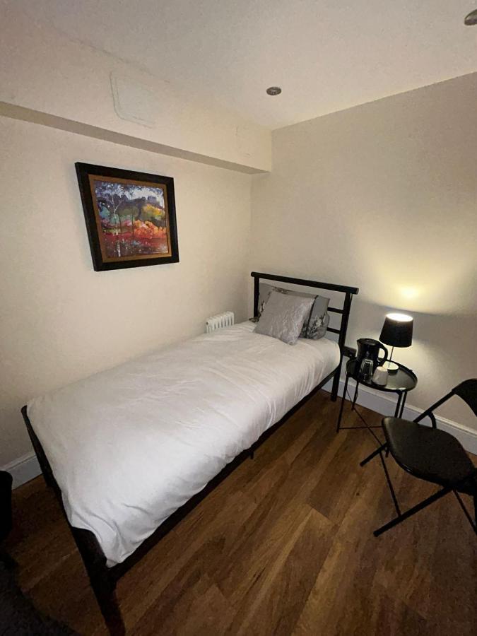 Cosy Single Room 爱丁堡 外观 照片